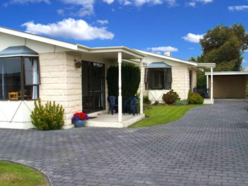 Aaa Thames Court Motel Oamaru Esterno foto