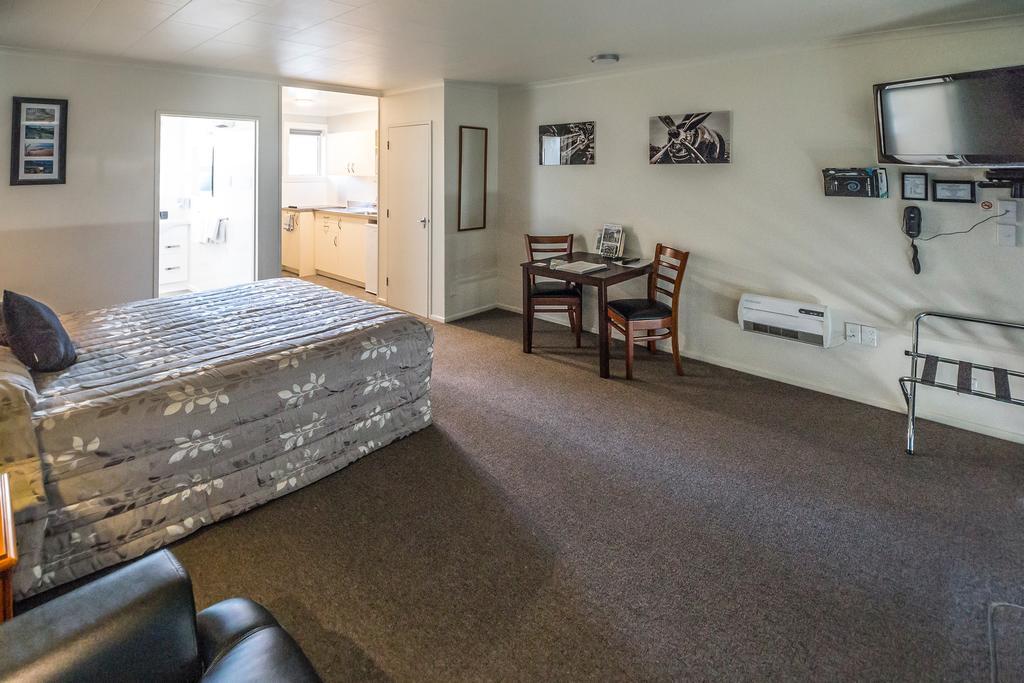 Aaa Thames Court Motel Oamaru Esterno foto