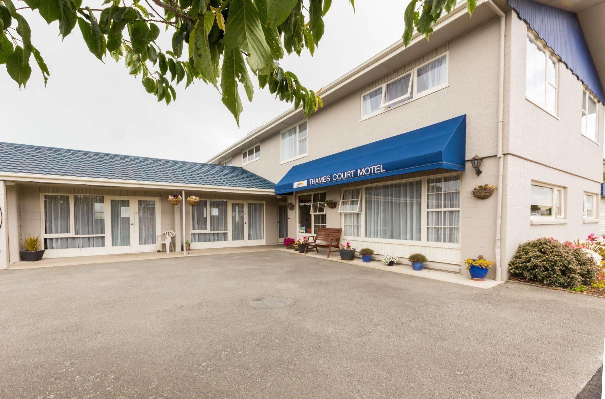 Aaa Thames Court Motel Oamaru Esterno foto