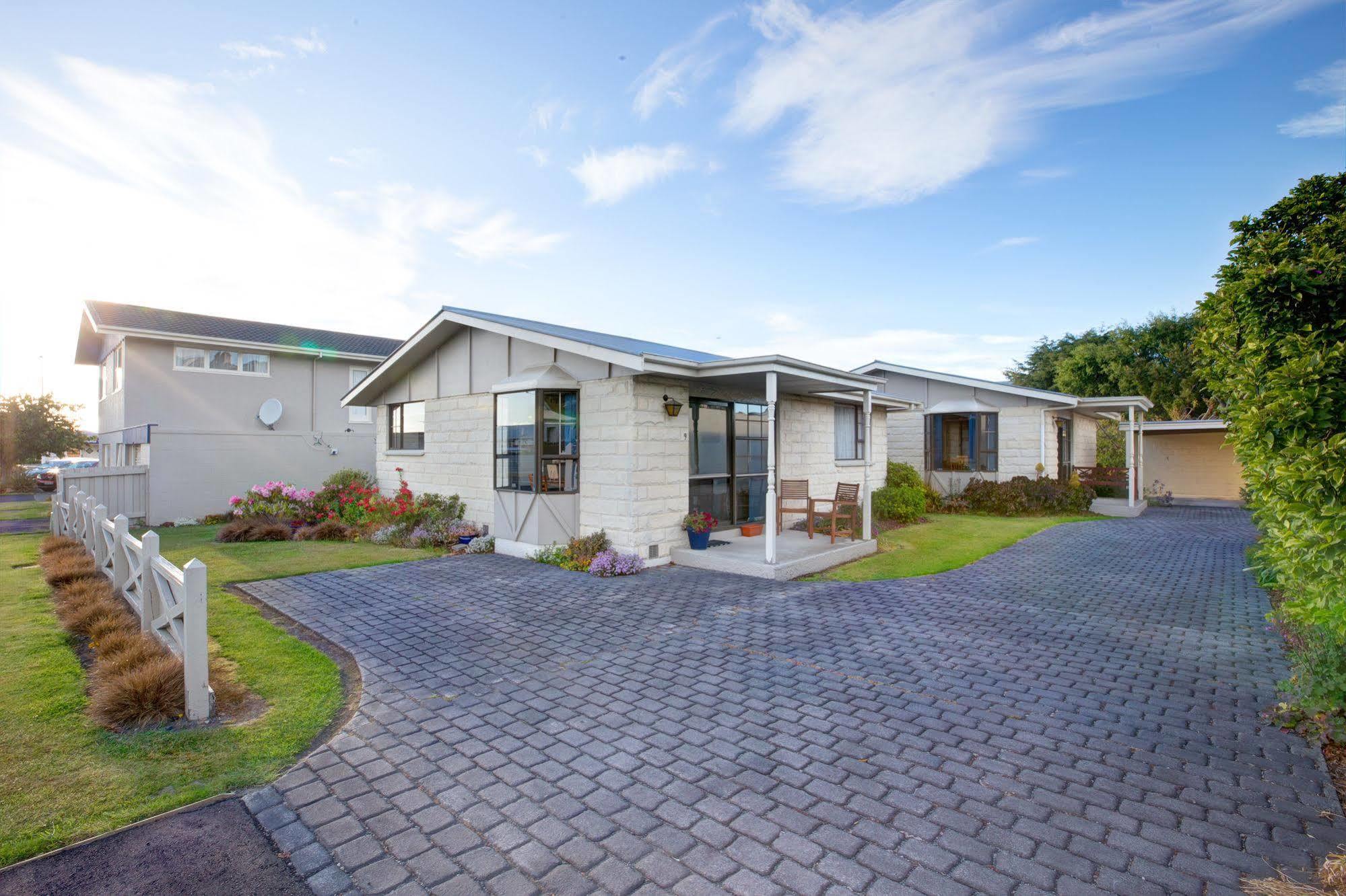 Aaa Thames Court Motel Oamaru Esterno foto