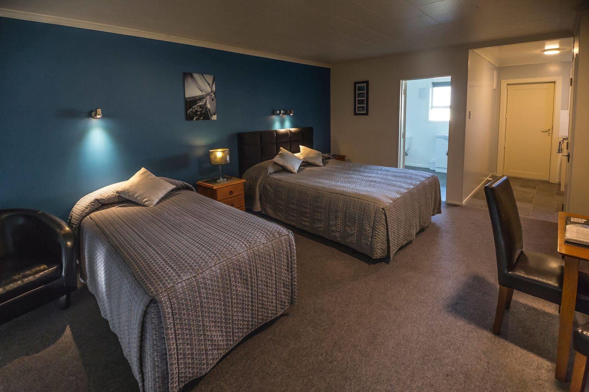 Aaa Thames Court Motel Oamaru Esterno foto