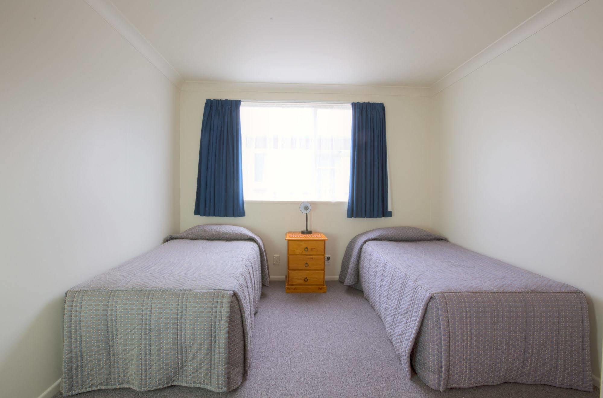 Aaa Thames Court Motel Oamaru Esterno foto