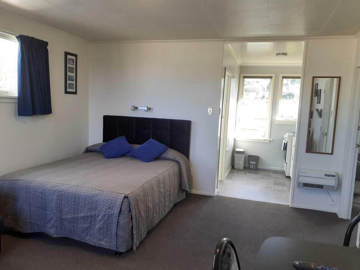 Aaa Thames Court Motel Oamaru Esterno foto